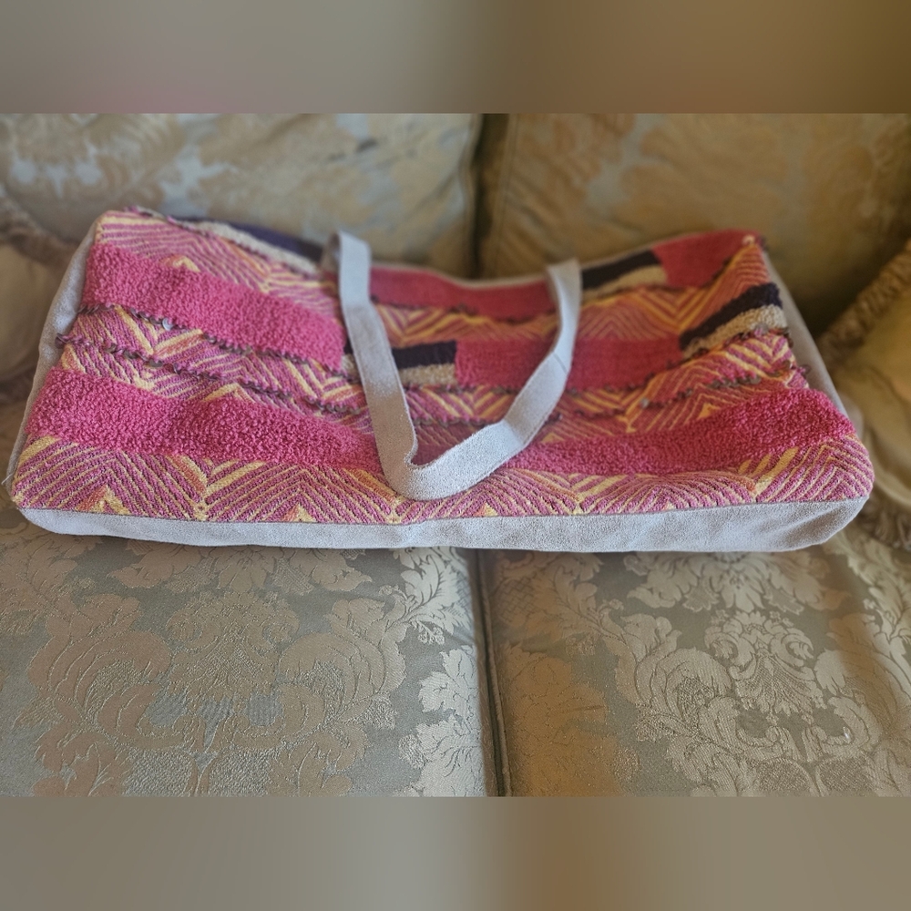 NWOT Free People First Class Embellished Weekender in Primrose Garden Duffel Bag - Picture 14 of 17
